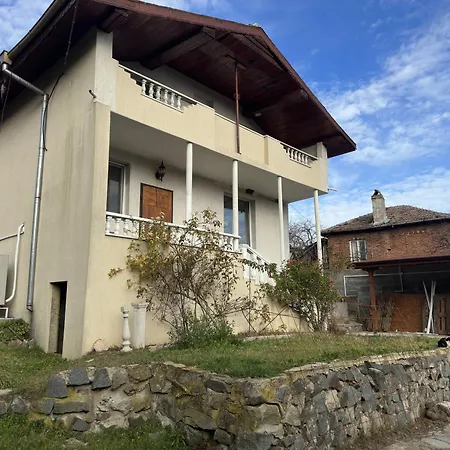 Teos Nowo-Panitsharewo